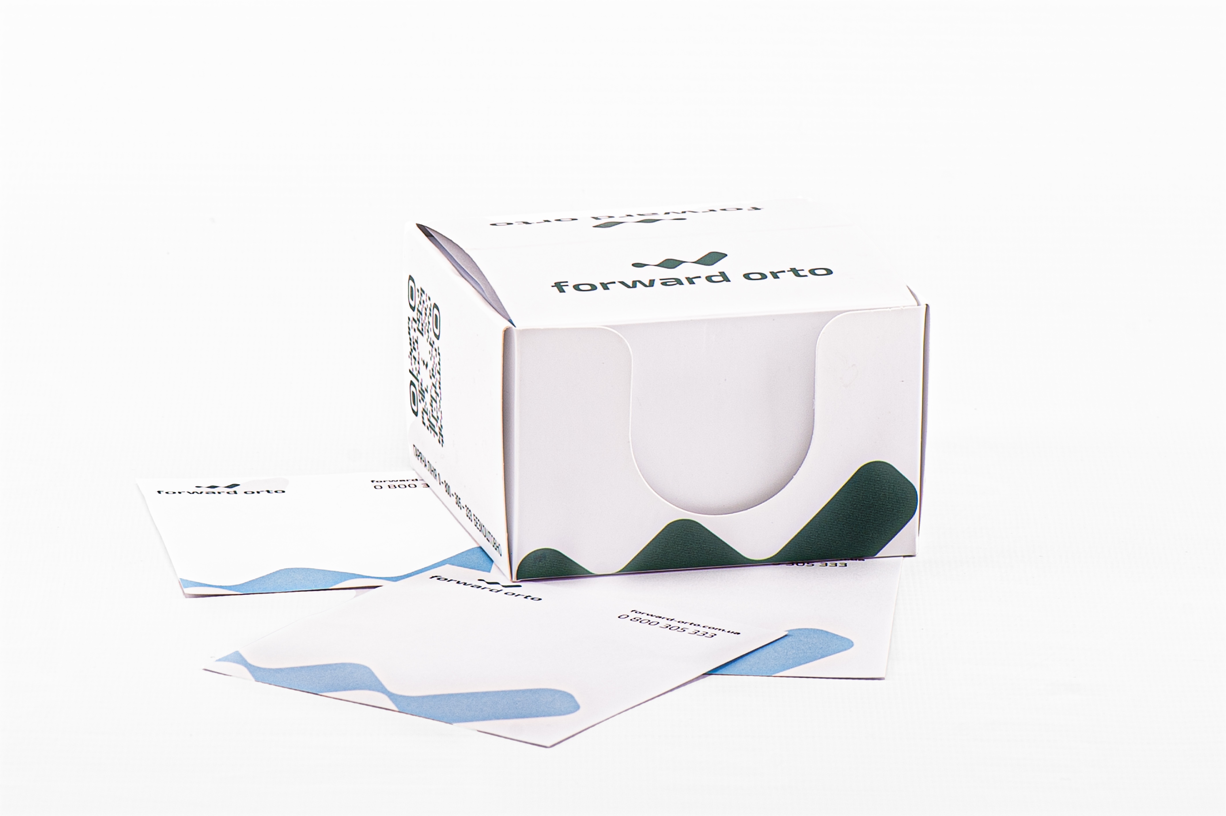 Кубарик в коробці