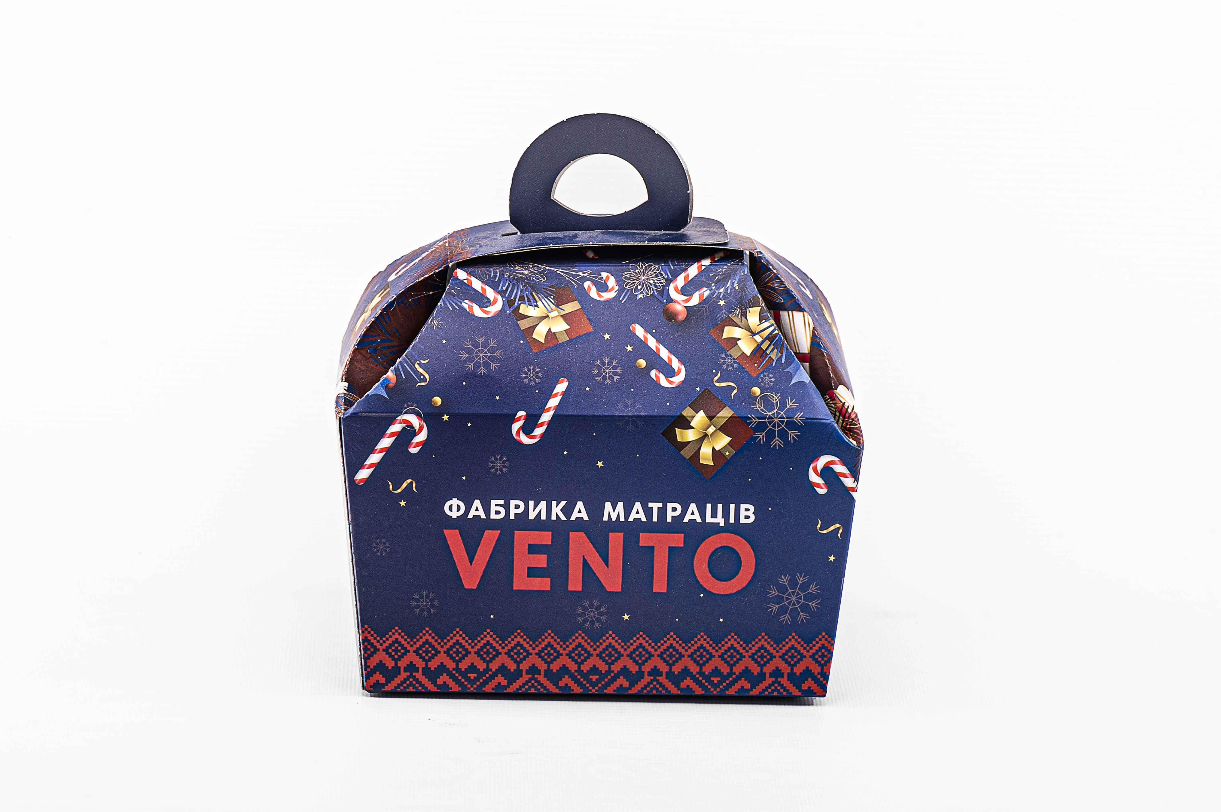 Новорічна упаковка для цукерок