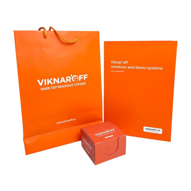 Комплект фірмової поліграфії VIKNAR’OFF: помаранчевий пакет, папка та візитки